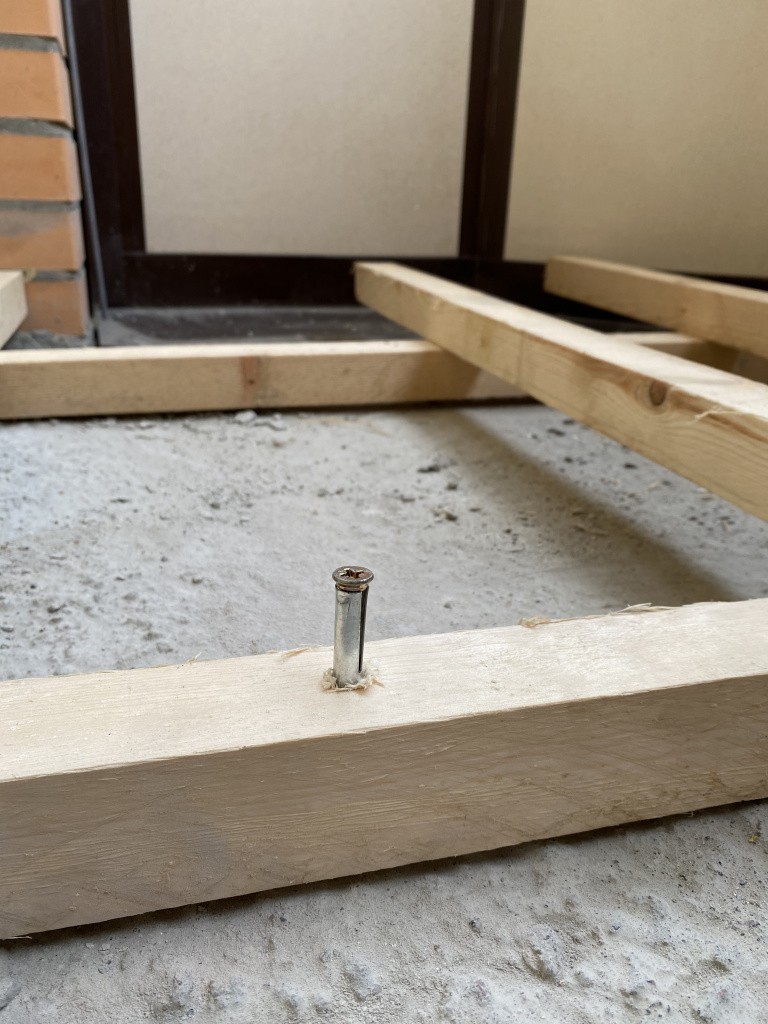 крепеж для обрешетки к бетонному полу